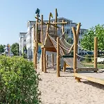 Apartment 632, Seepark